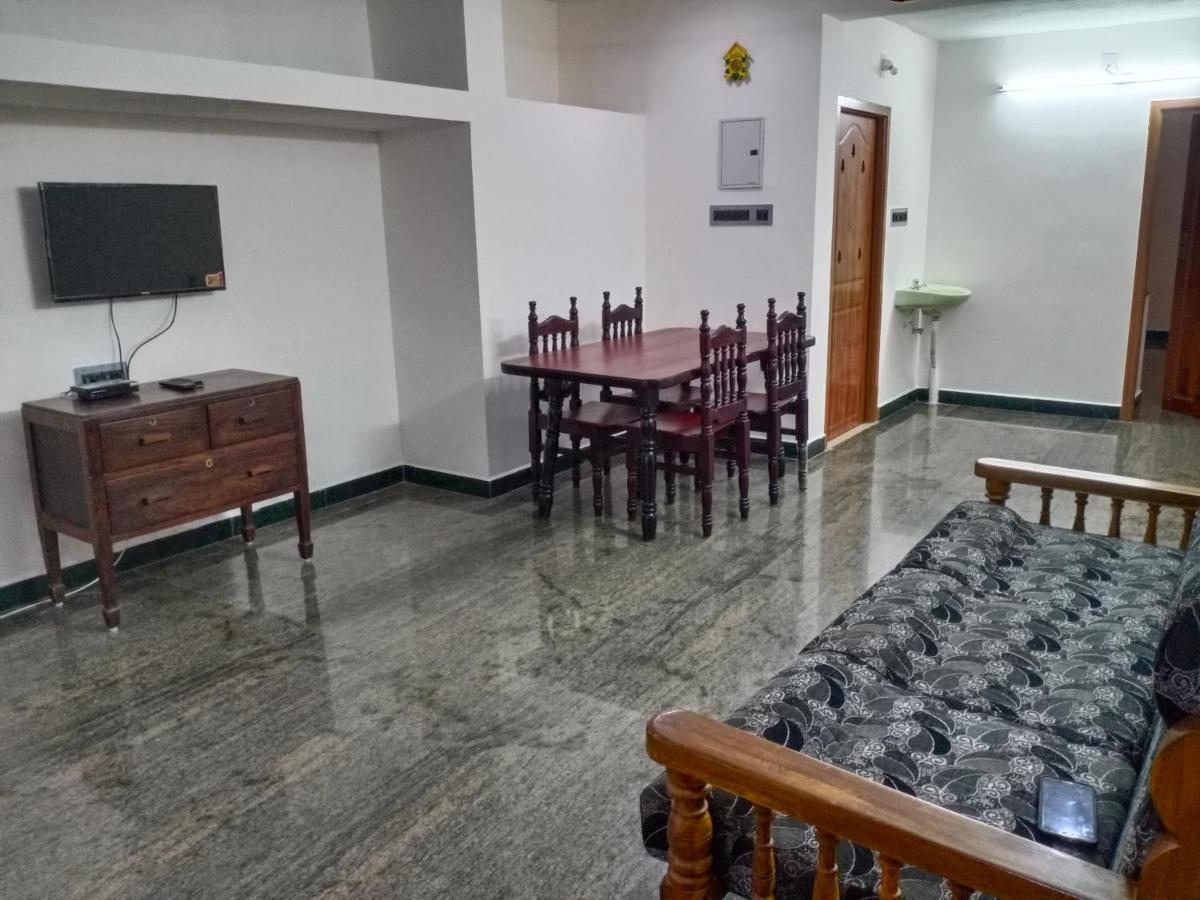 Tulip Villa Puducherry Buitenkant foto