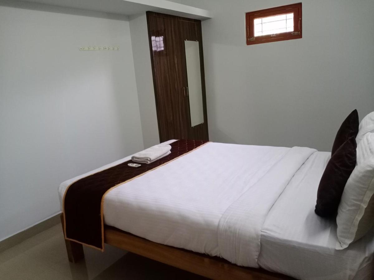 Tulip Villa Puducherry Buitenkant foto